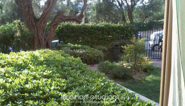 Logement �tudiant Studio &agrave; Antibes (06160)