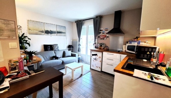 Logement tudiant Studio à Antully (71400)