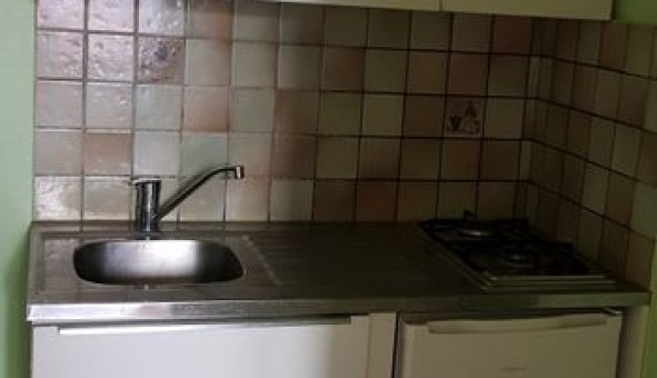 Logement �tudiant Studio &agrave; Anz�me (23000)