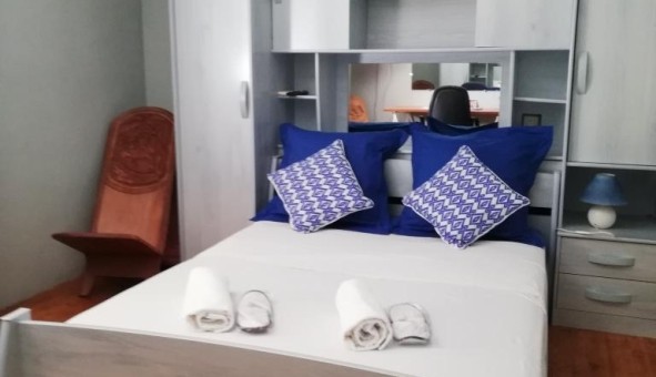 Logement tudiant Studio à Aragon (11600)