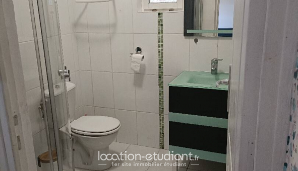 Logement tudiant Studio à Aramon (30390)