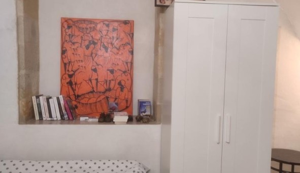 Logement �tudiant Studio &agrave; Aramon (30390)