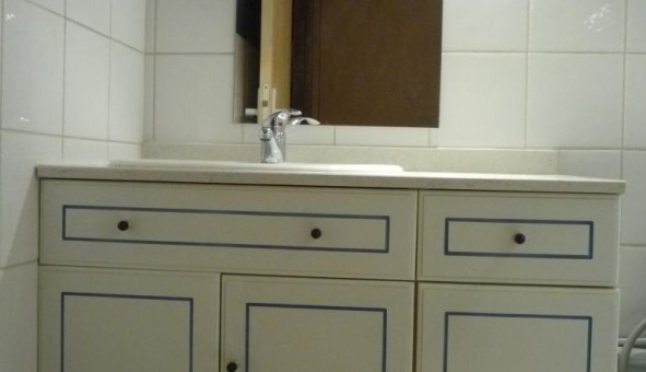 Logement tudiant Studio à Araules (43200)