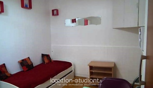 Logement tudiant Location Studio Vide Arcachon (33120)