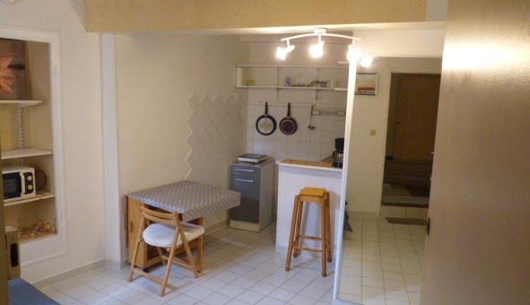 Logement �tudiant Location Studio Vide Arles (13200)
