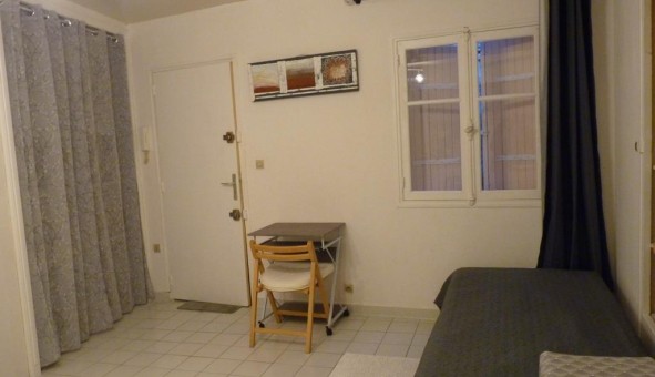 Logement �tudiant Studio &agrave; Arles (13200)
