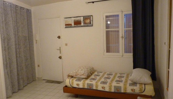 Logement �tudiant Studio &agrave; Arles (13200)