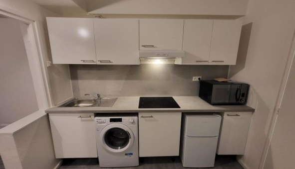 Logement tudiant Location Studio Vide Arpajon (91290)