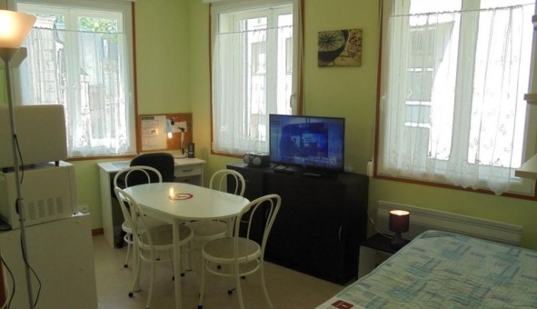 Logement �tudiant Studio &agrave; Arras (62000)