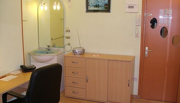 Logement �tudiant Studio &agrave; Arras (62000)