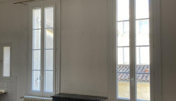 Logement tudiant Studio à Arveyres (33500)