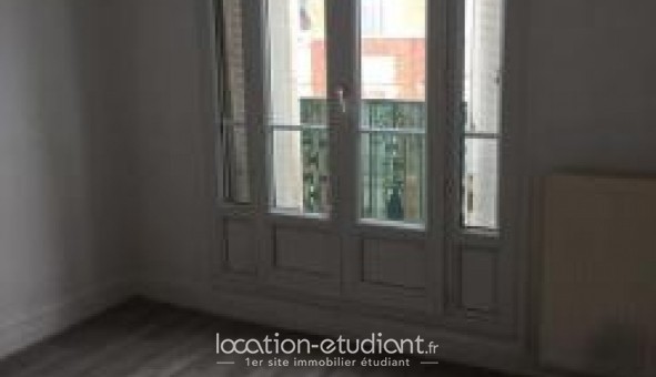 Logement tudiant Studio à Asnires sur Seine (92600)