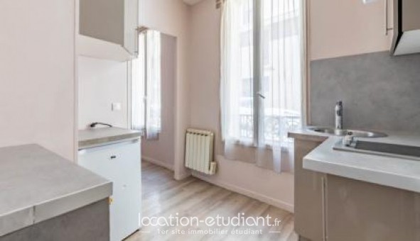 Logement tudiant Studio à Asnires sur Seine (92600)