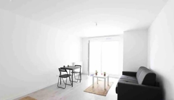 Logement tudiant Studio à Asnires sur Seine (92600)