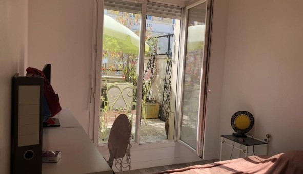 Logement tudiant Location Studio Vide Asnires sur Seine (92600)