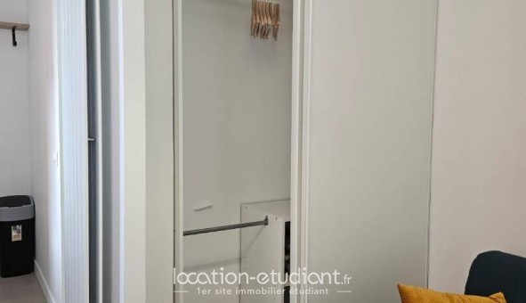 Logement tudiant Studio à Asnires sur Seine (92600)