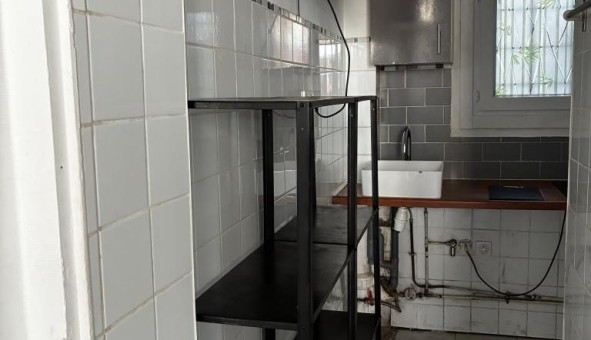 Logement tudiant Studio à Asnires sur Seine (92600)
