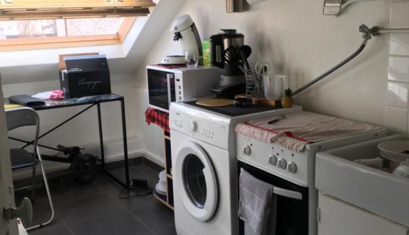 Logement tudiant Studio à Asnires sur Seine (92600)