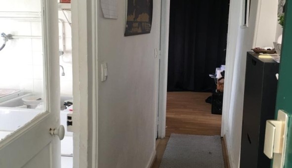 Logement tudiant Studio à Asnires sur Seine (92600)