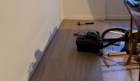Logement tudiant Studio à Asnires sur Seine (92600)