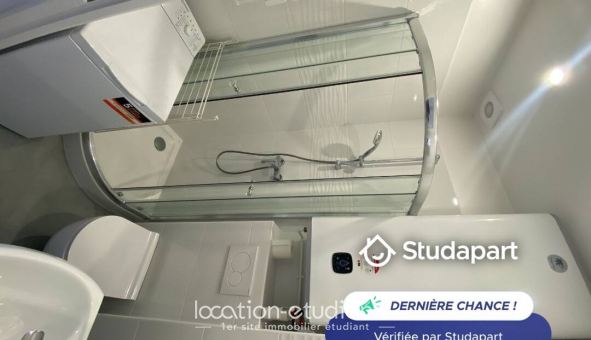 Logement tudiant Studio à Asnires sur Seine (92600)