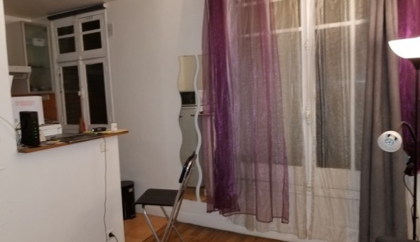 Logement tudiant Studio à Asnires sur Seine (92600)