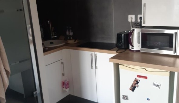 Logement tudiant Studio à Asnires sur Seine (92600)