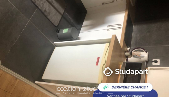 Logement tudiant Studio à Asnires sur Seine (92600)