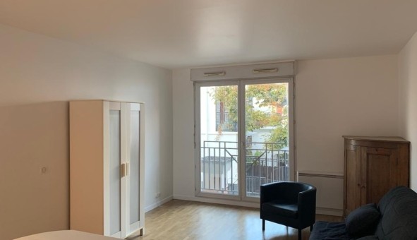 Logement tudiant Location Studio Vide Asnires sur Seine (92600)