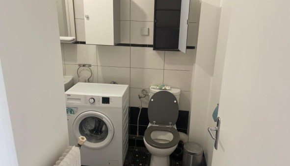 Logement tudiant Studio à Asnires sur Seine (92600)