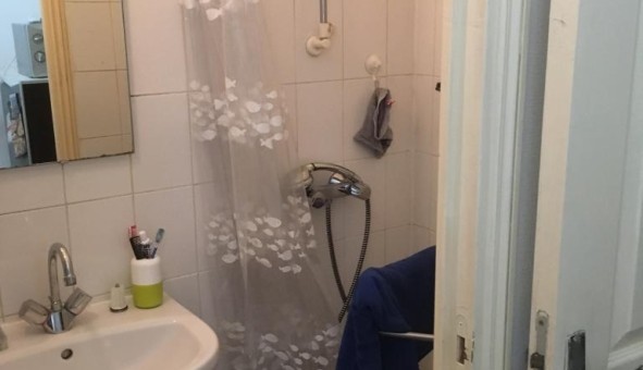 Logement �tudiant Studio &agrave; Asni�res sur Seine (92600)