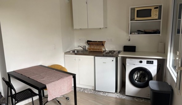 Logement �tudiant Studio &agrave; Asni�res sur Seine (92600)