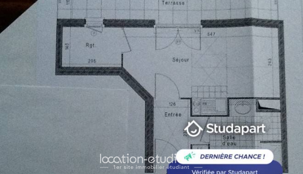 Logement tudiant Studio à Athis Mons (91200)
