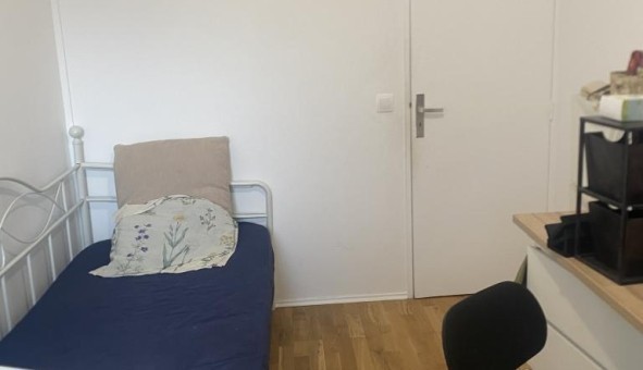 Logement tudiant Studio à Athis Mons (91200)