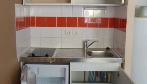 Logement �tudiant Studio &agrave; Atur (24750)