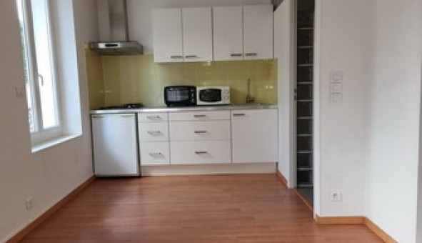 Logement tudiant Studio à Aubagne (13400)