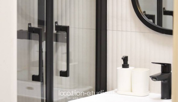 Logement tudiant Studio à Aubervilliers (93300)