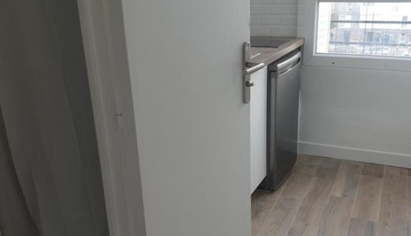 Logement �tudiant Studio &agrave; Aubervilliers (93300)