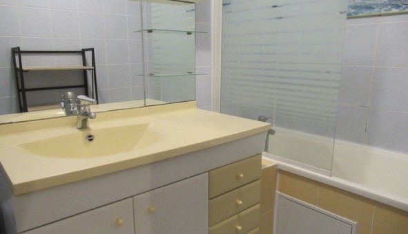 Logement �tudiant Studio &agrave; Aubervilliers (93300)