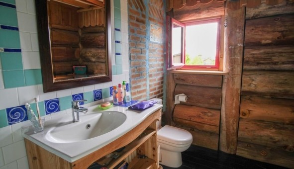 Logement tudiant Studio à Aubeterre (10150)