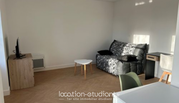 Logement �tudiant Studio &agrave; Aubigny sur N�re (18700)