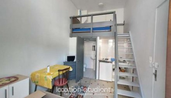 Logement tudiant Studio à Aubin (12110)