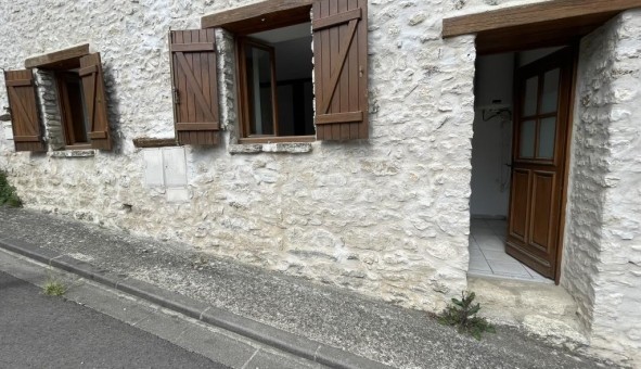 Logement tudiant Studio à Auffreville Brasseuil (78930)