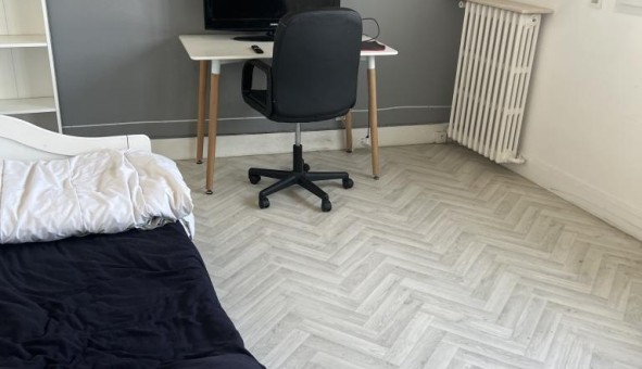 Logement tudiant Location Studio Vide Aulnay sous Bois (93600)