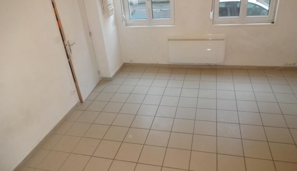 Logement tudiant Location Studio Vide Aulnoy lez Valenciennes (59300)
