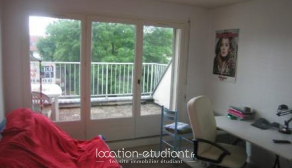 Logement tudiant Studio à Aurillac (15000)