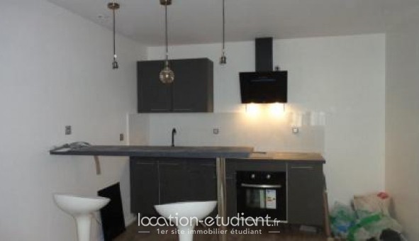 Logement tudiant Studio à Aurillac (15000)