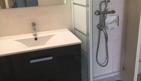 Logement tudiant Studio à Aurillac (15000)