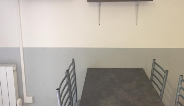 Logement tudiant Studio à Aurillac (15000)