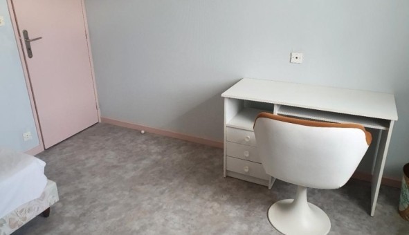 Logement tudiant Studio à Authume (39100)
